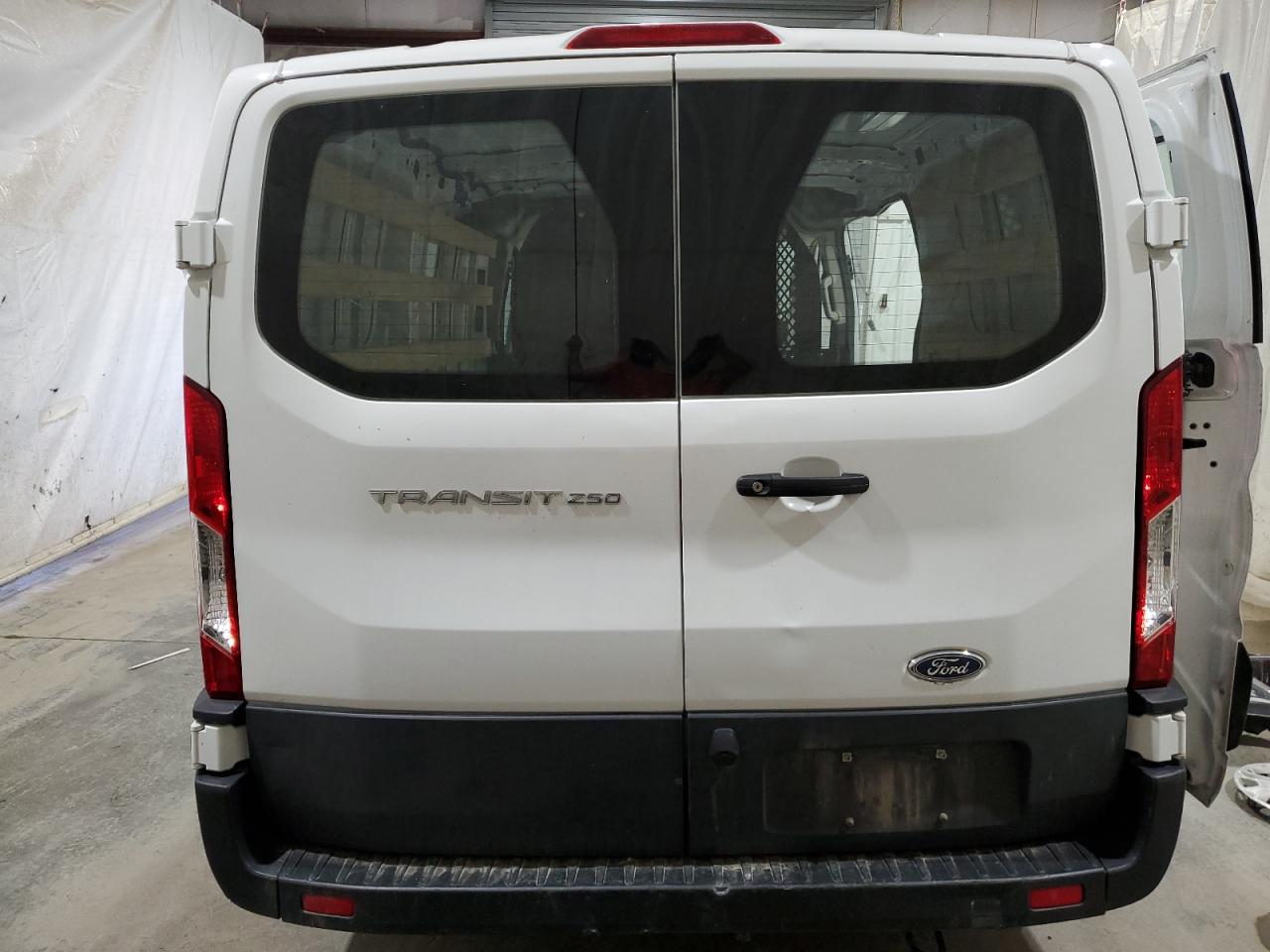 1FTBR1Y87PKA51444 2023 Ford Transit T-250