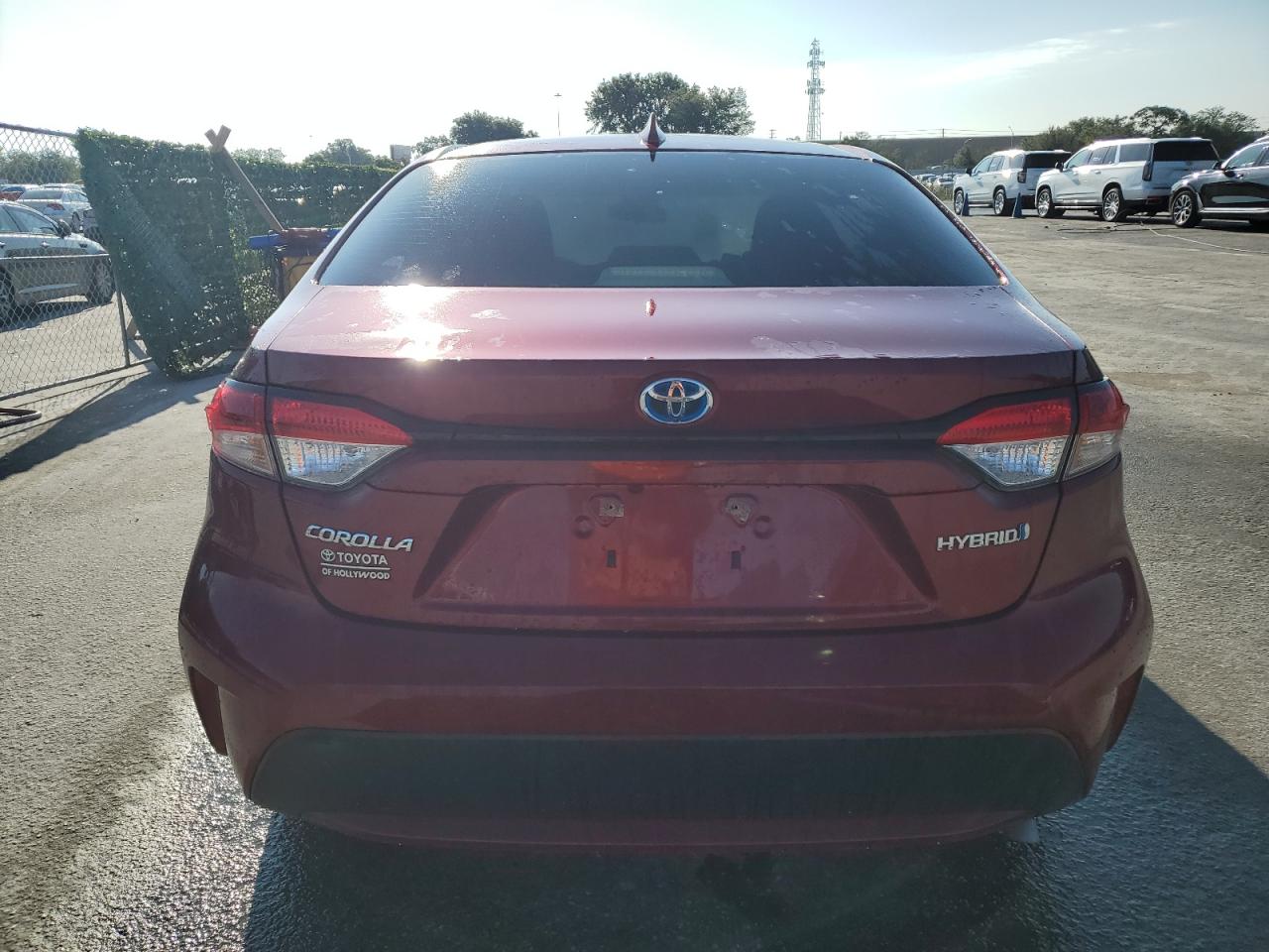 JTDEAMDE2NJ050366 2022 Toyota Corolla Le