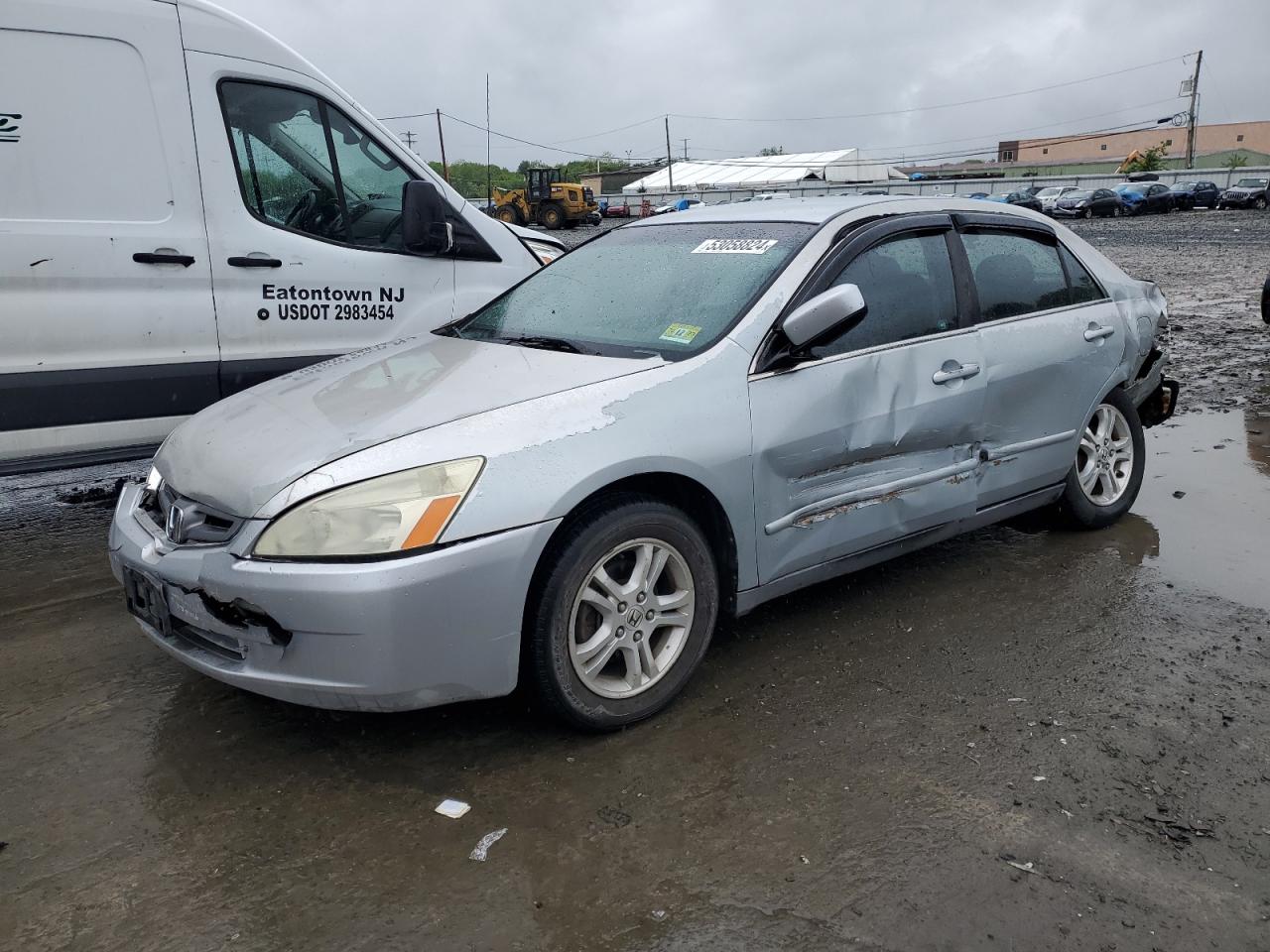 1HGCM56445A110917 2005 Honda Accord Lx