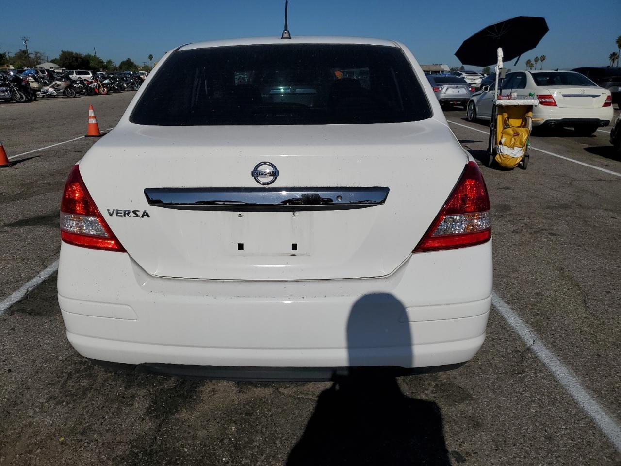 3N1BC1AP3AL412728 2010 Nissan Versa S