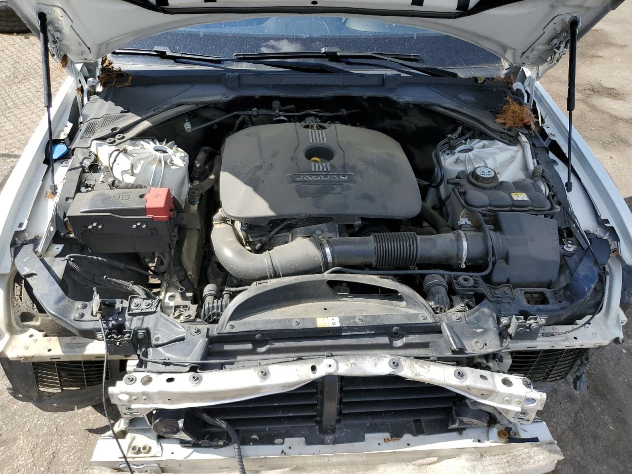 SAJAR4BG6HA977193 2017 Jaguar Xe