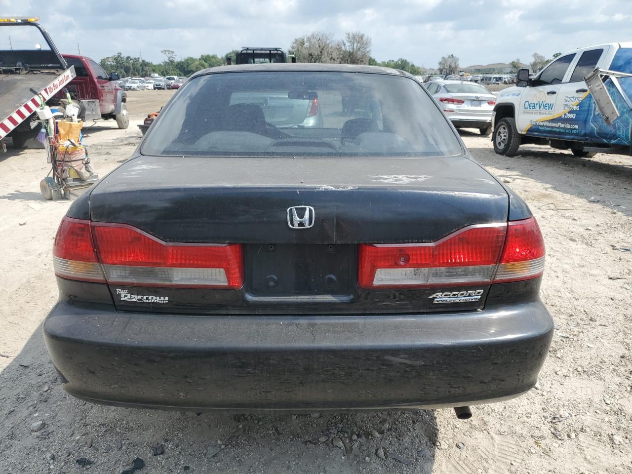 1HGCG56752A120790 2002 Honda Accord Se