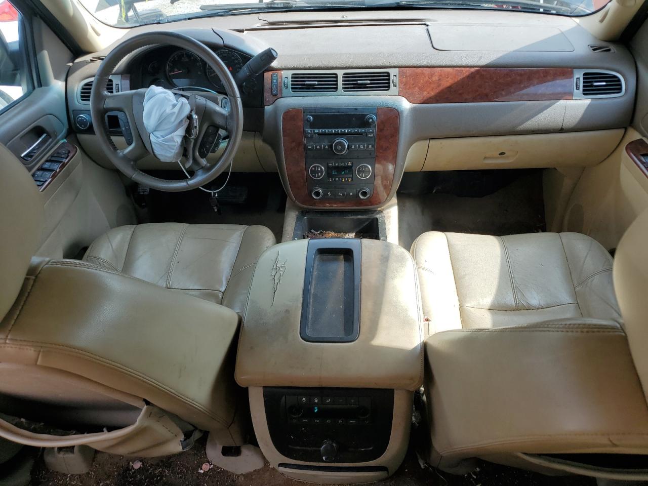 1GNSCBE03BR111071 2011 Chevrolet Tahoe C1500 Lt