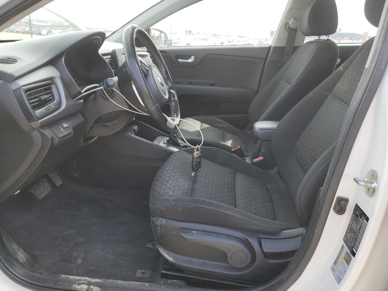 3KPA25AB6JE021522 2018 Kia Rio Lx