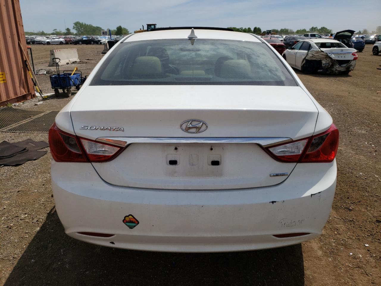 5NPEC4AC3BH257415 2011 Hyundai Sonata Se