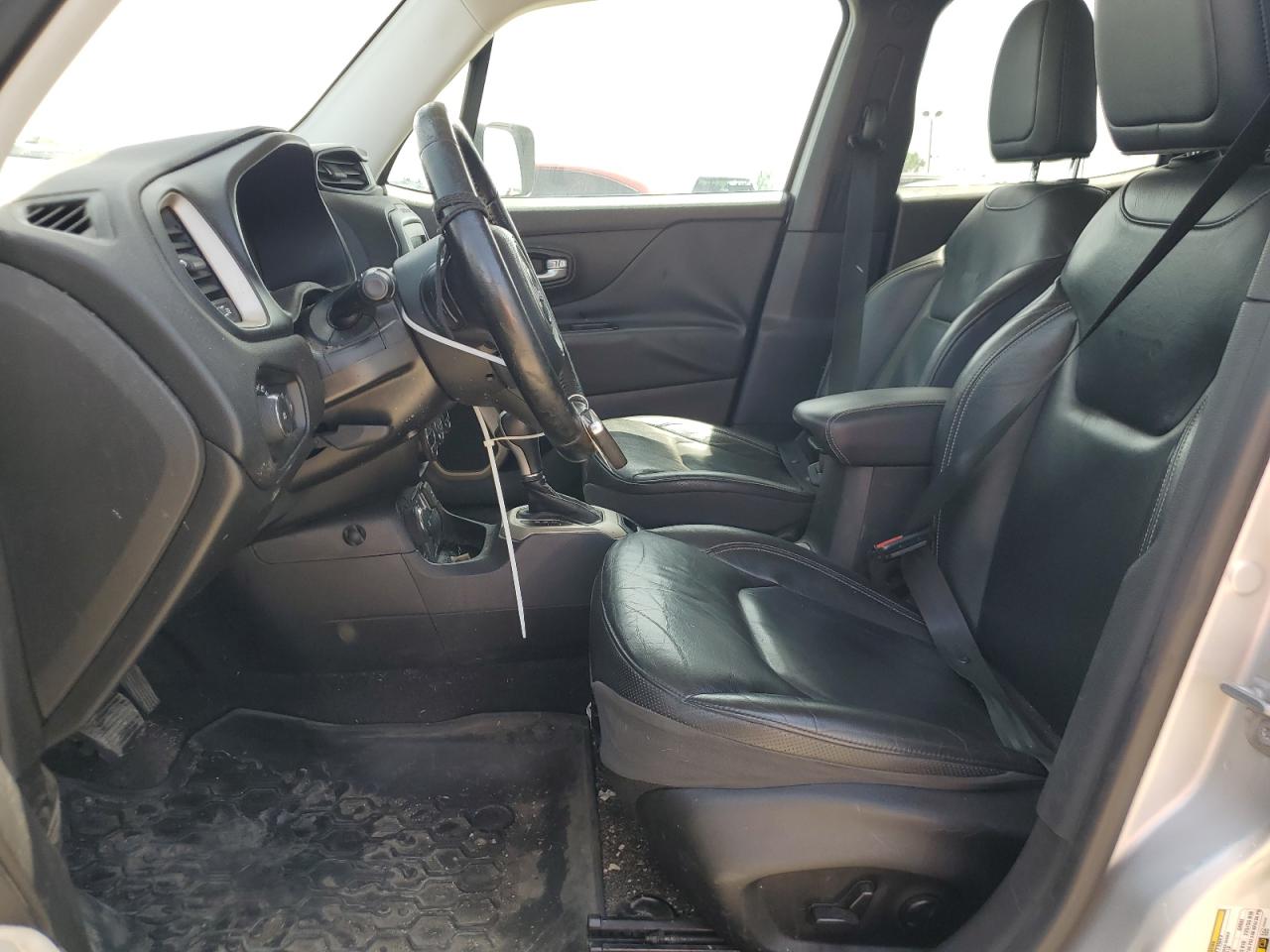 ZACCJBDT8GPE30468 2016 Jeep Renegade Limited