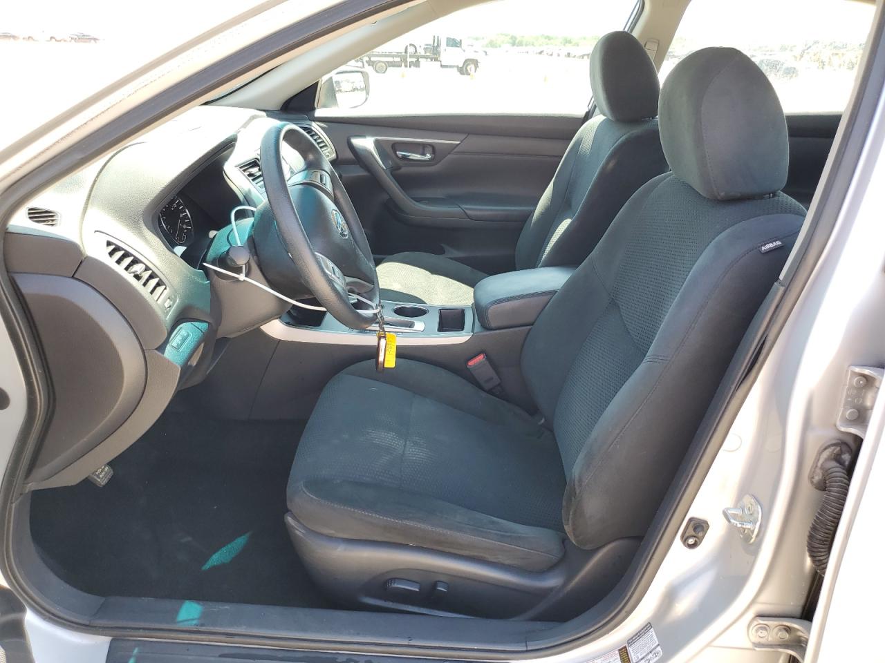 2015 Nissan Altima 2.5 vin: 1N4AL3AP4FC594985