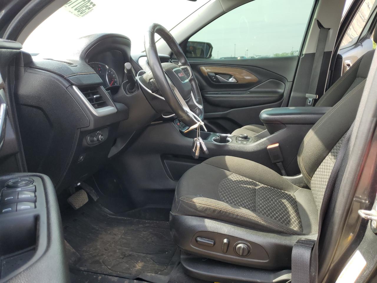 3GKALMEVXKL301652 2019 GMC Terrain Sle