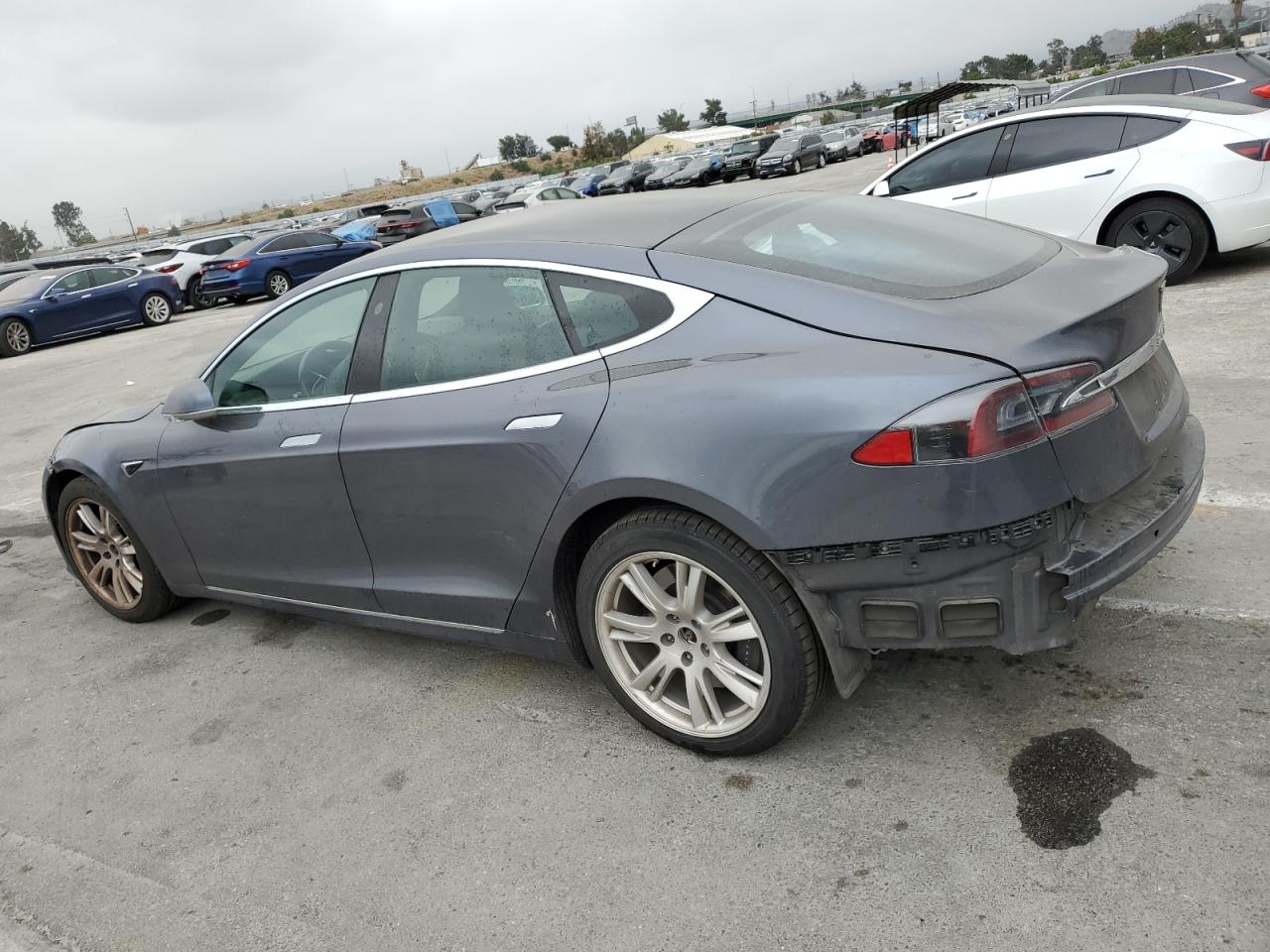 5YJSA1E25MF427316 2021 Tesla Model S