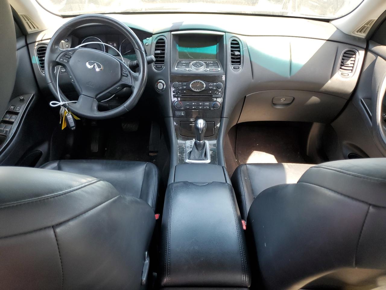 JN1BJ0RP8HM385501 2017 Infiniti Qx50