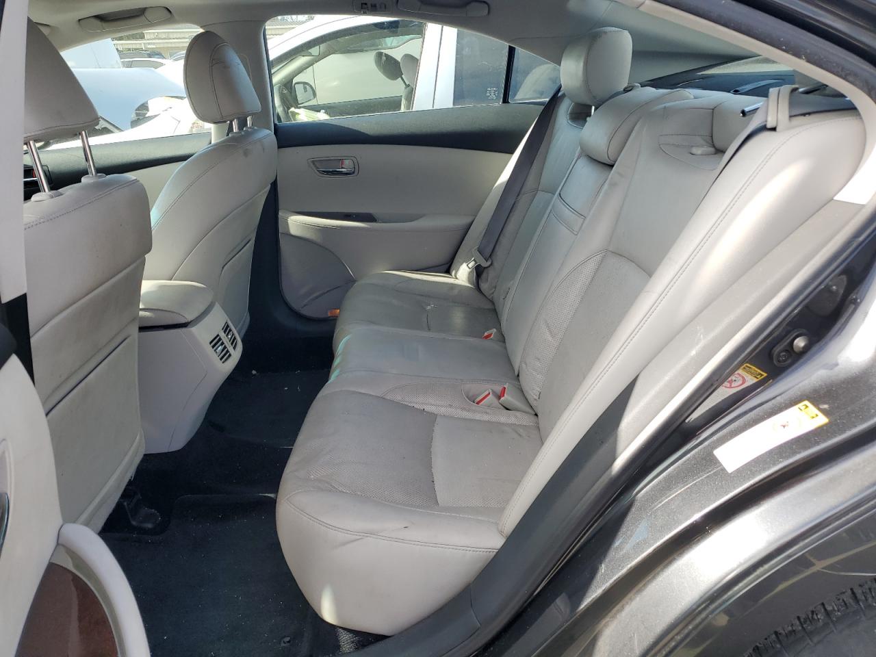 JTHBK1EG5B2424472 2011 Lexus Es 350