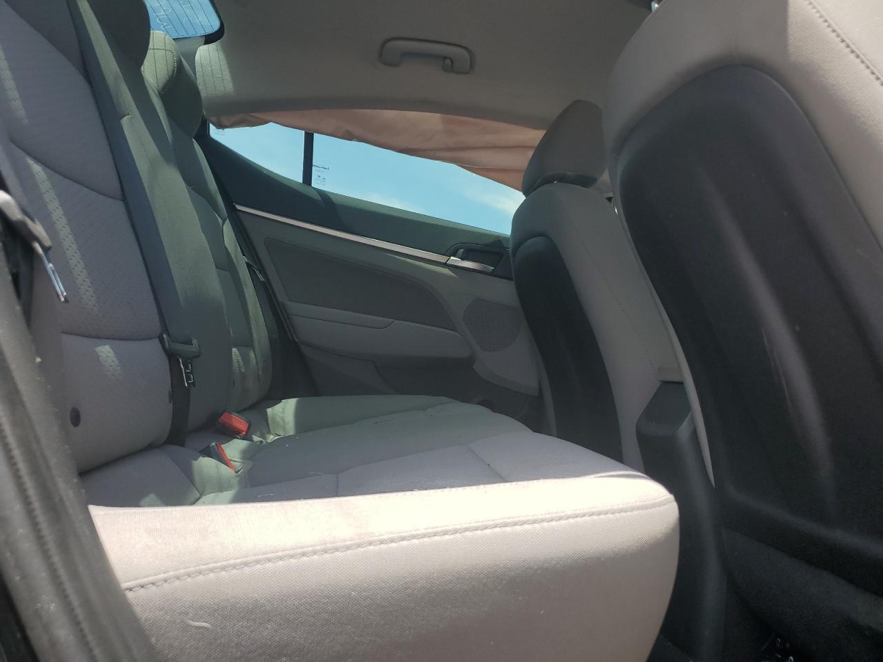 5NPD84LF7KH451563 2019 Hyundai Elantra Sel