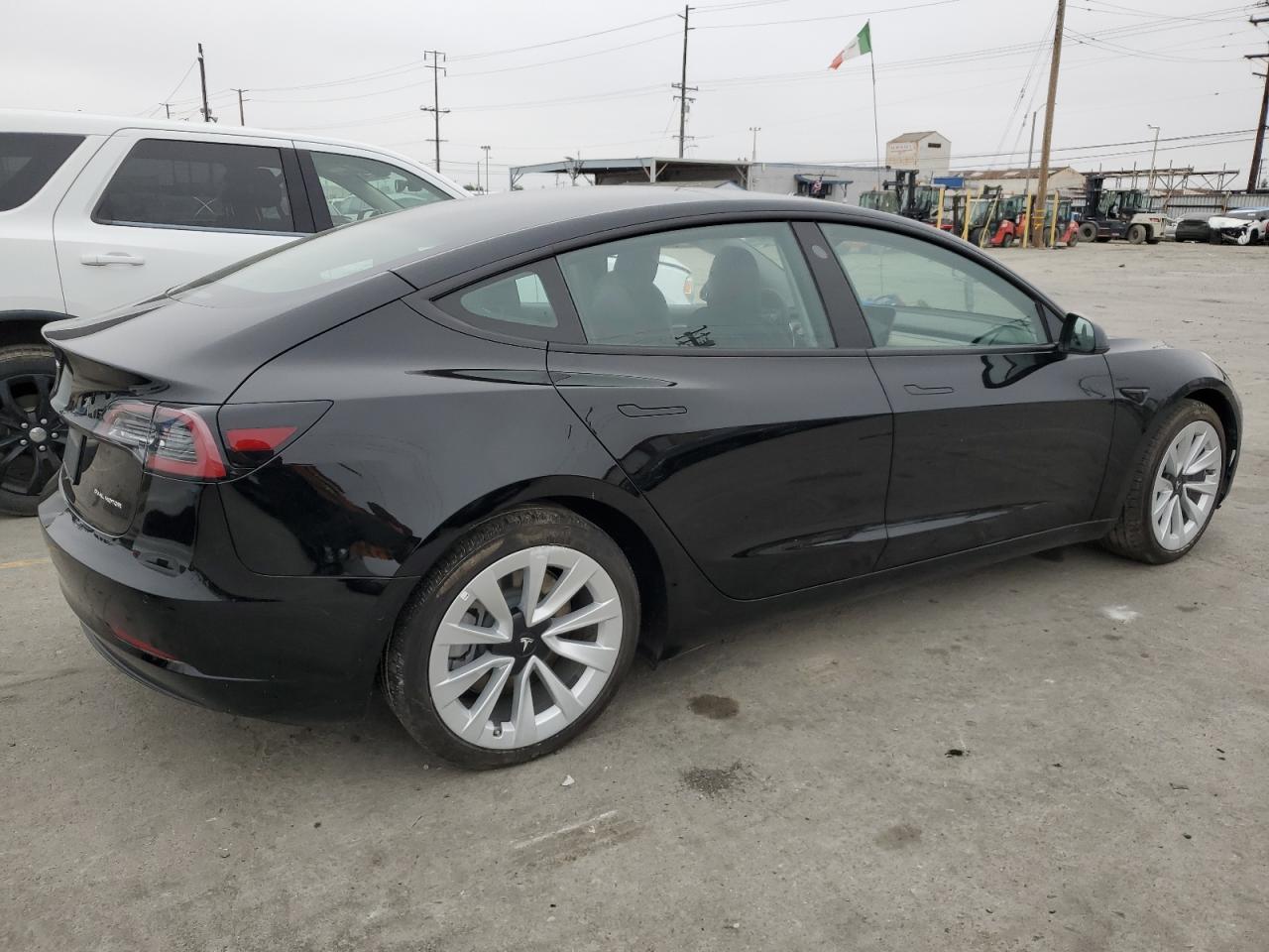 5YJ3E1EB4NF204288 2022 Tesla Model 3