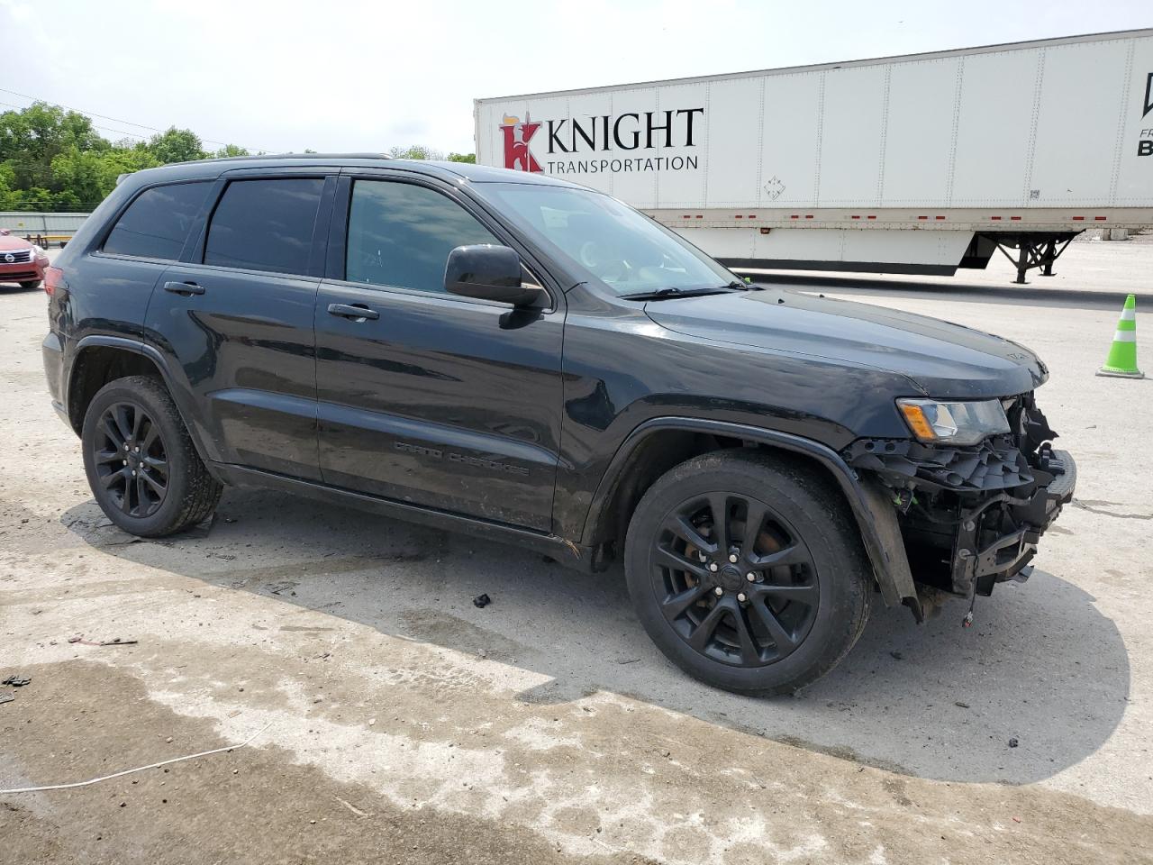 1C4RJFAG0JC123137 2018 Jeep Grand Cherokee Laredo