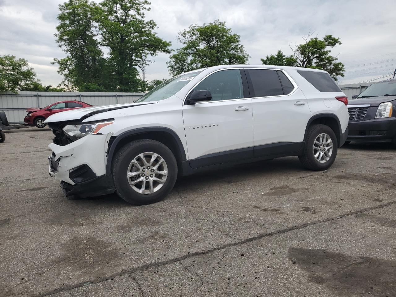 1GNERFKW3KJ172088 2019 Chevrolet Traverse Ls