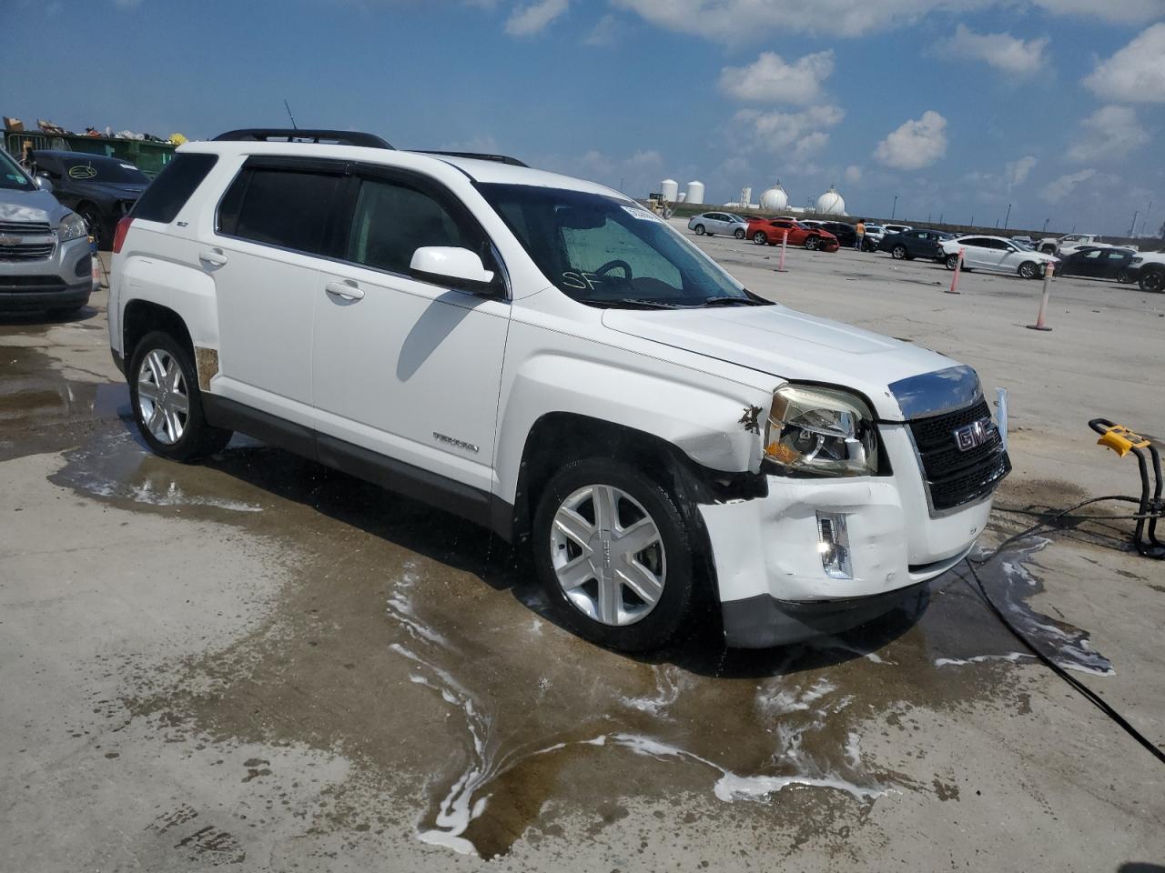 2CTALFEW5A6405585 2010 GMC Terrain Slt