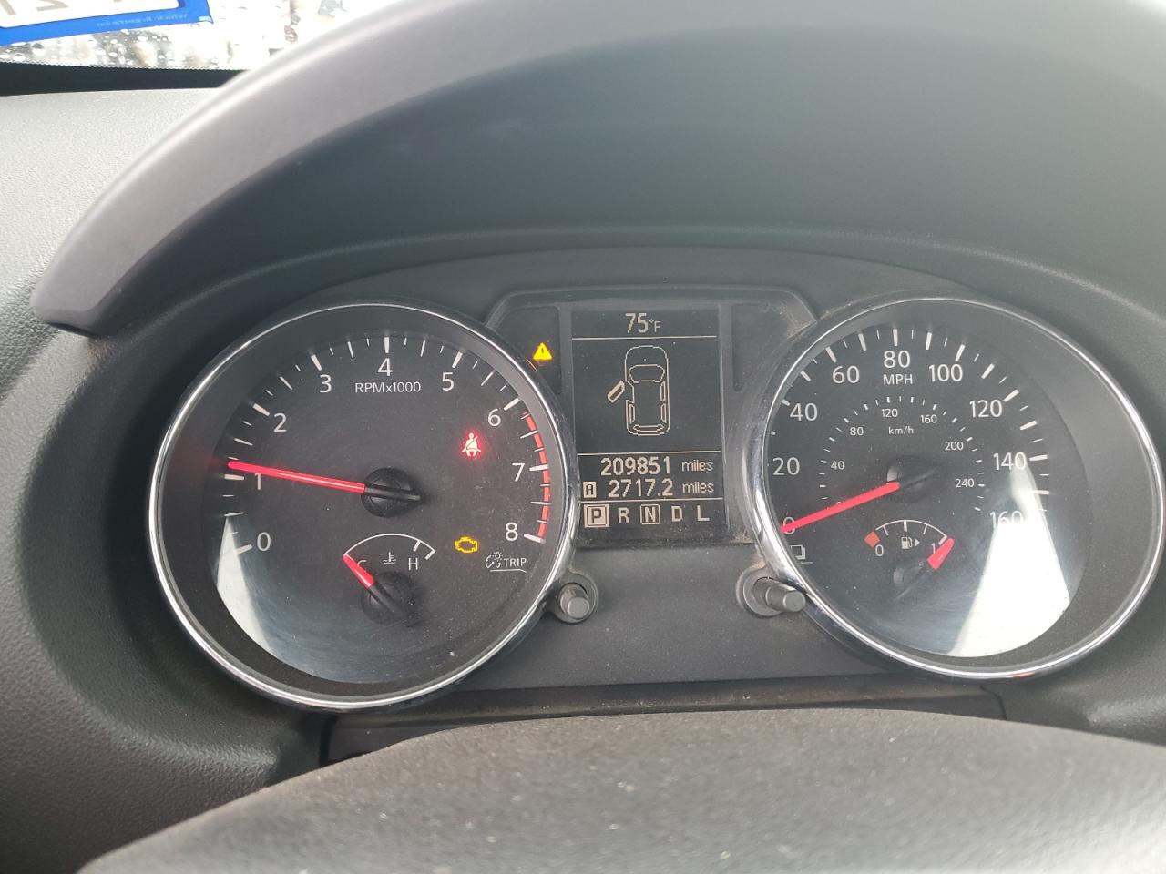 JN8AS5MT1BW167777 2011 Nissan Rogue S