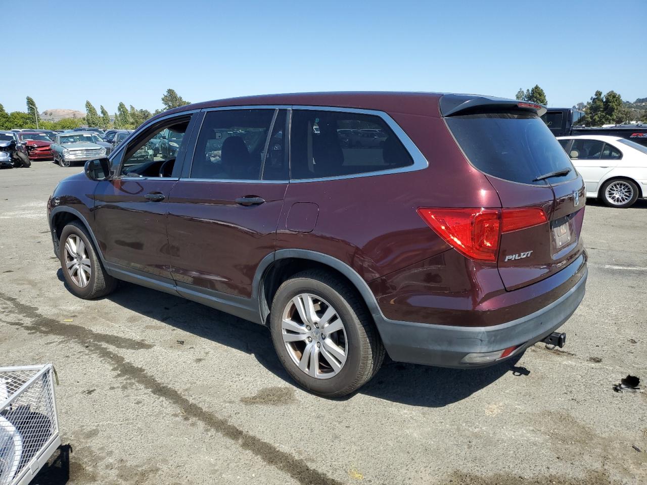 5FNYF5H10GB008798 2016 Honda Pilot Lx