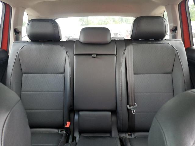 2018 VOLKSWAGEN TIGUAN SE - 3VV3B7AX2JM069428
