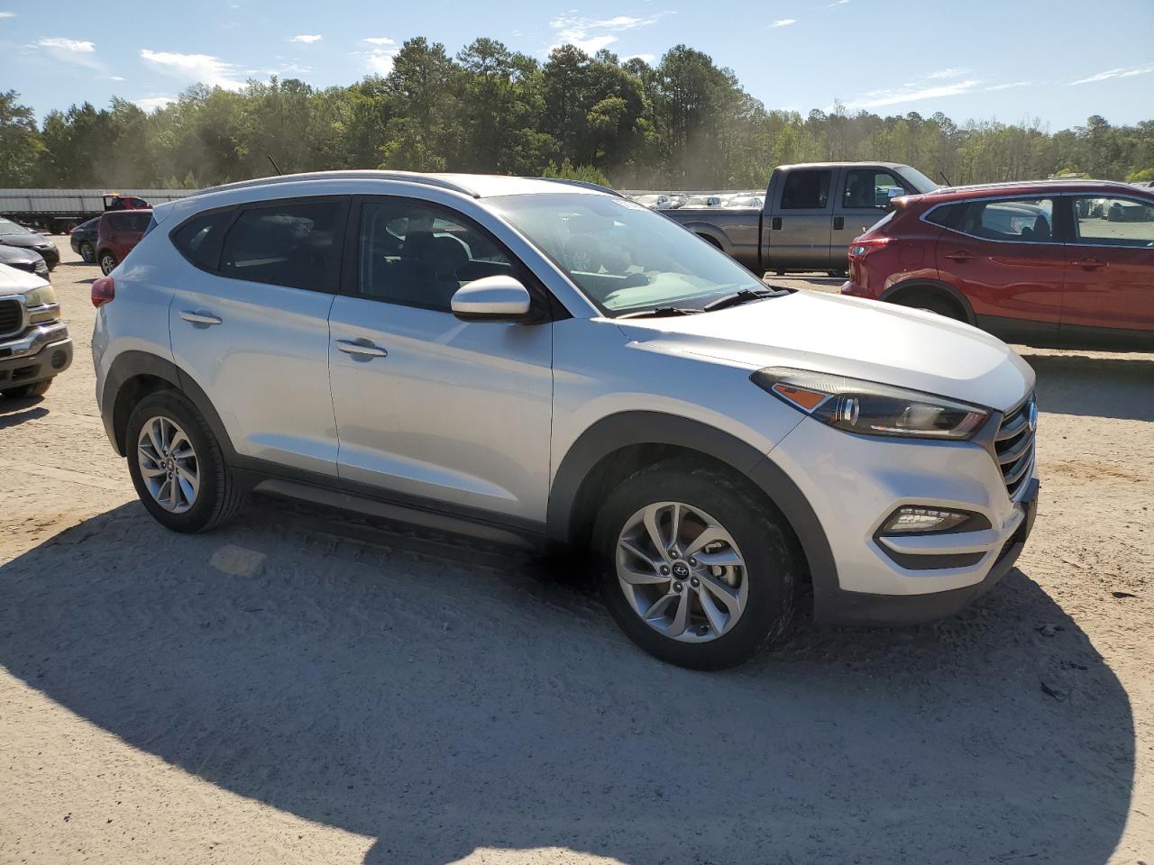 KM8J33A48GU139869 2016 Hyundai Tucson Limited