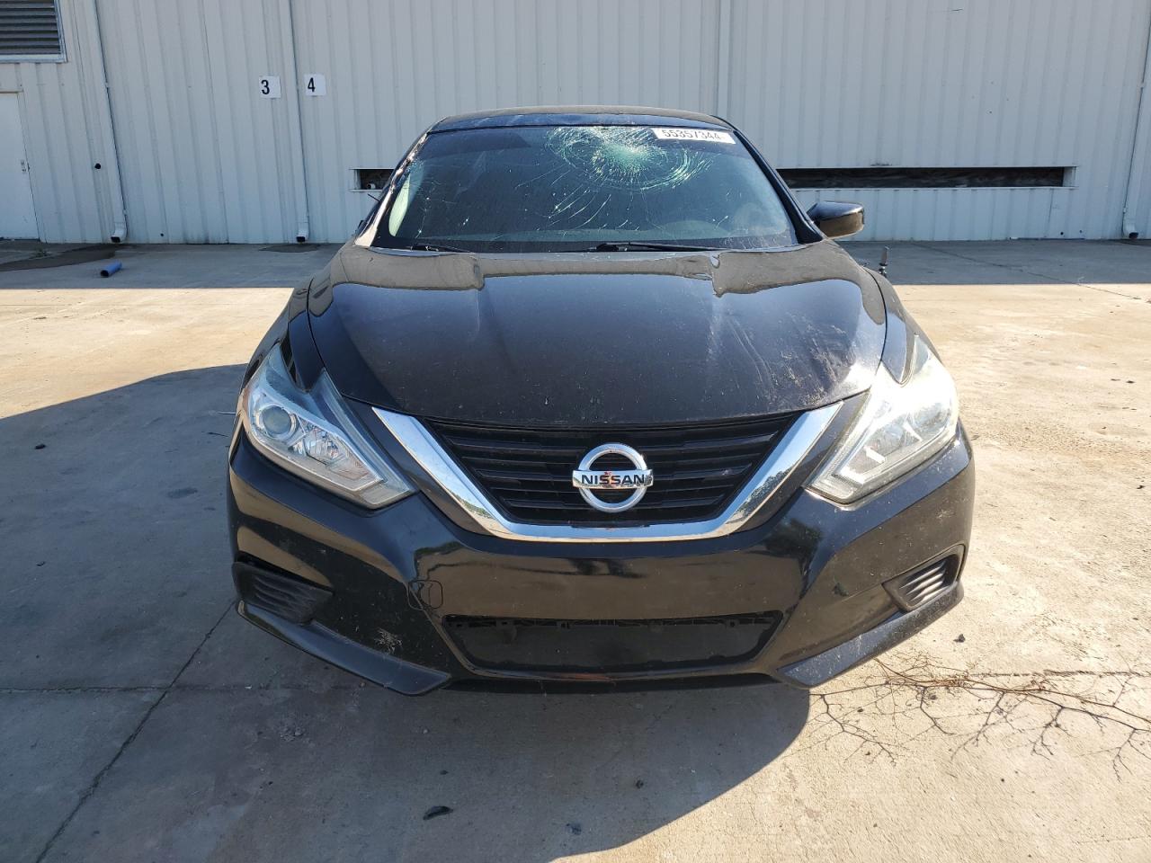 2018 Nissan Altima 2.5 vin: 1N4AL3AP0JC108438