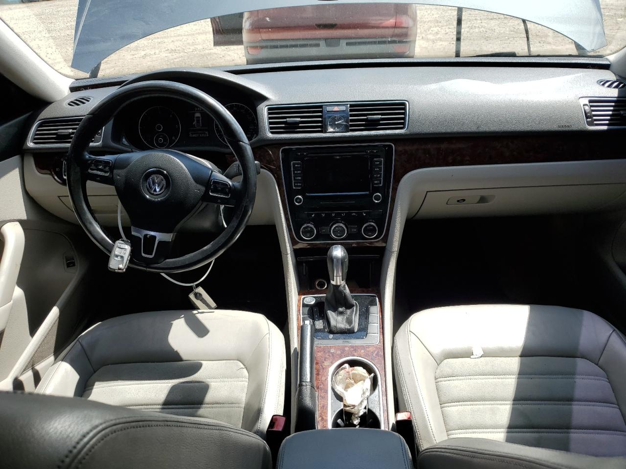 1VWCN7A37DC138331 2013 Volkswagen Passat Sel