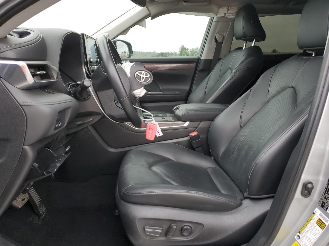 5TDYZRAHXMS046505 2021 Toyota Highlander Limited
