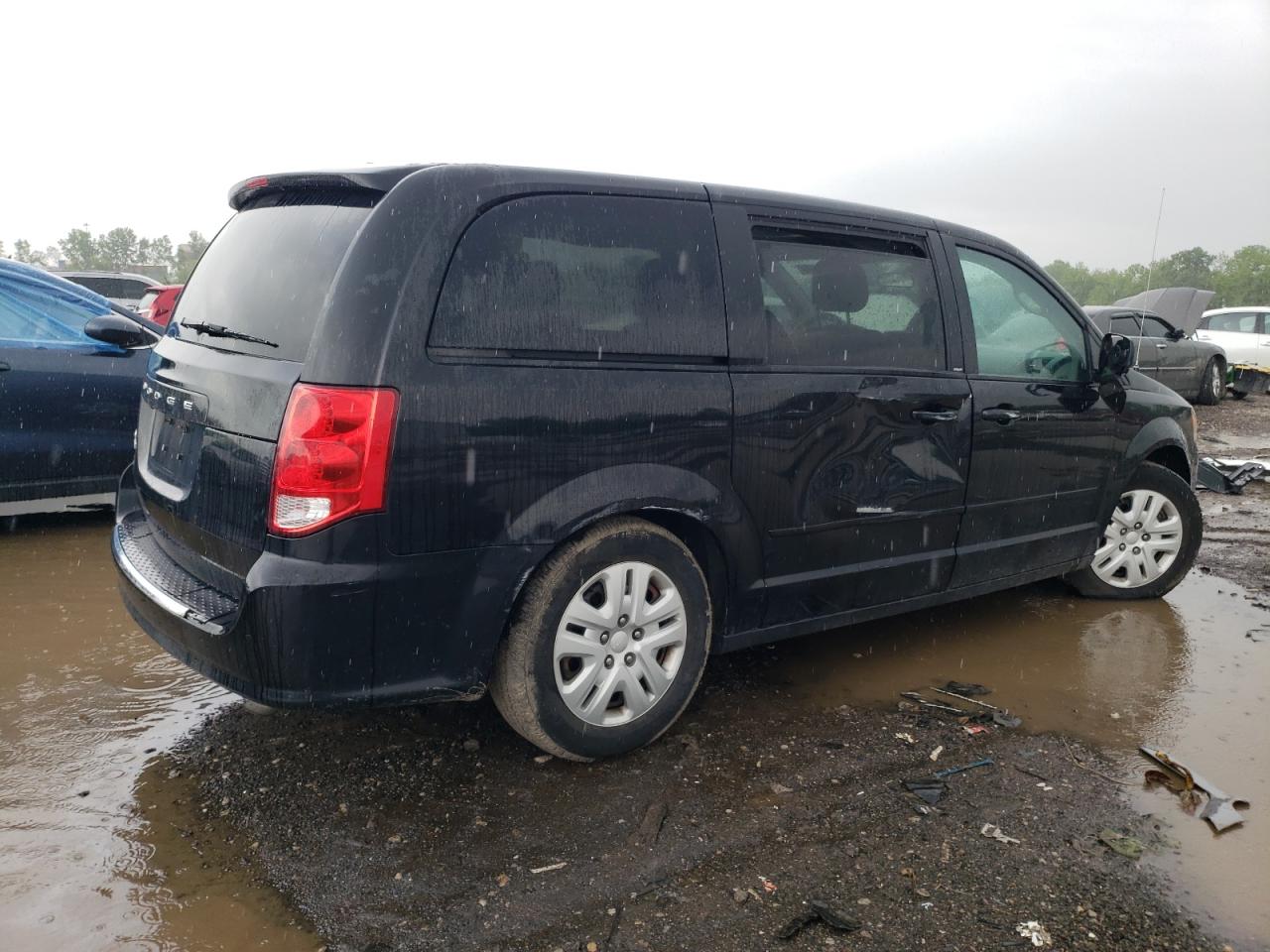 2C4RDGBG6ER104116 2014 Dodge Grand Caravan Se