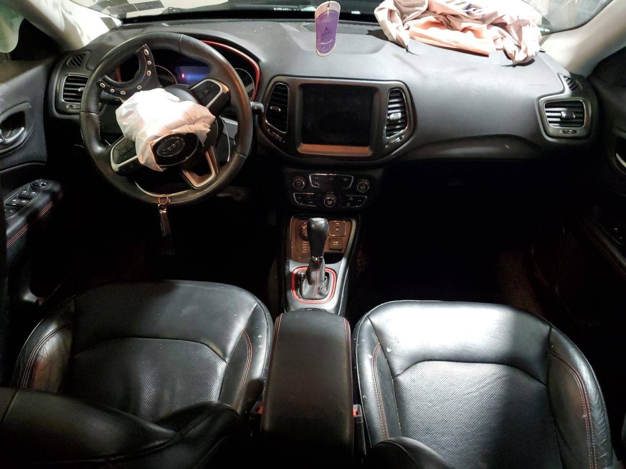 3C4NJDDB2HT607053 2017 Jeep Compass Trailhawk