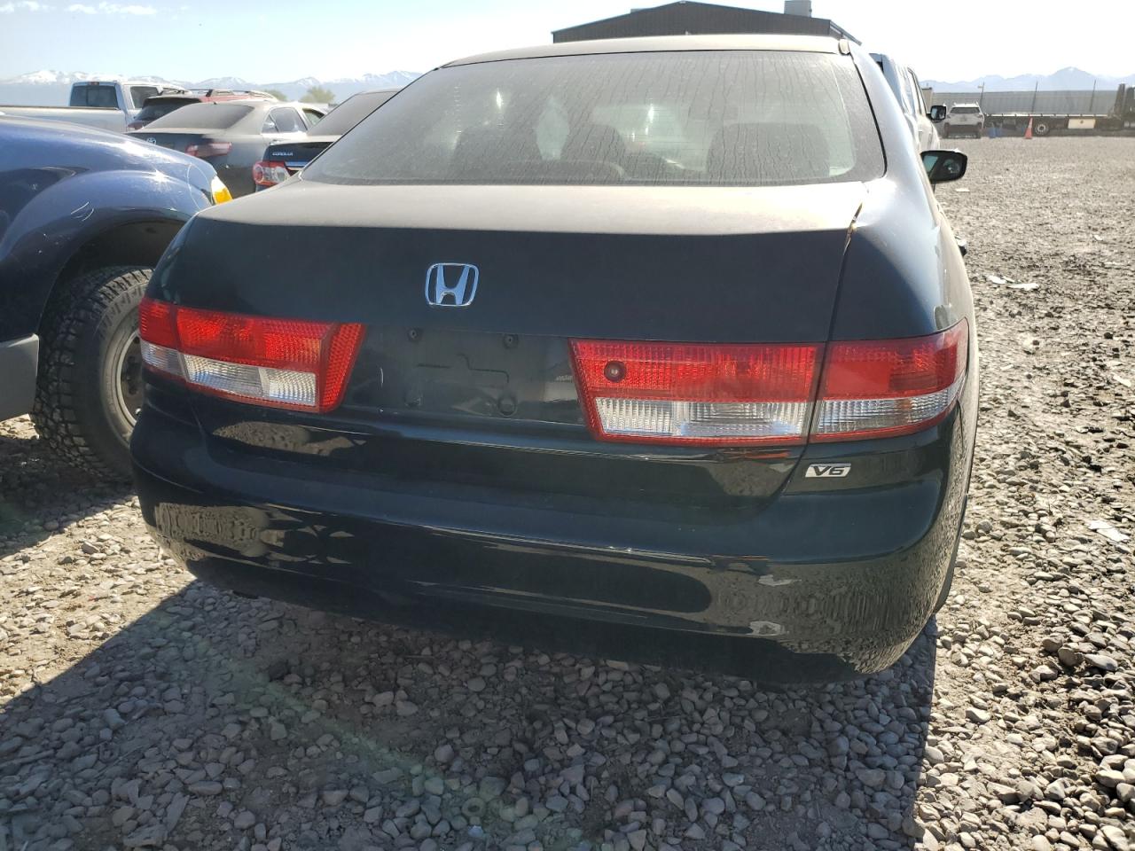 1HGCM66324A065813 2004 Honda Accord Lx