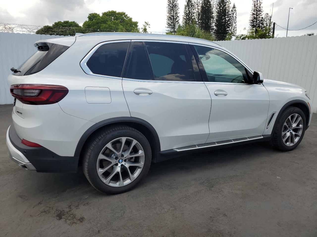 5UXCR6C07P9P83100 2023 BMW X5 xDrive40I