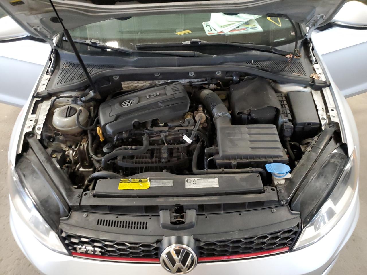 3vw4t7au7gm018146