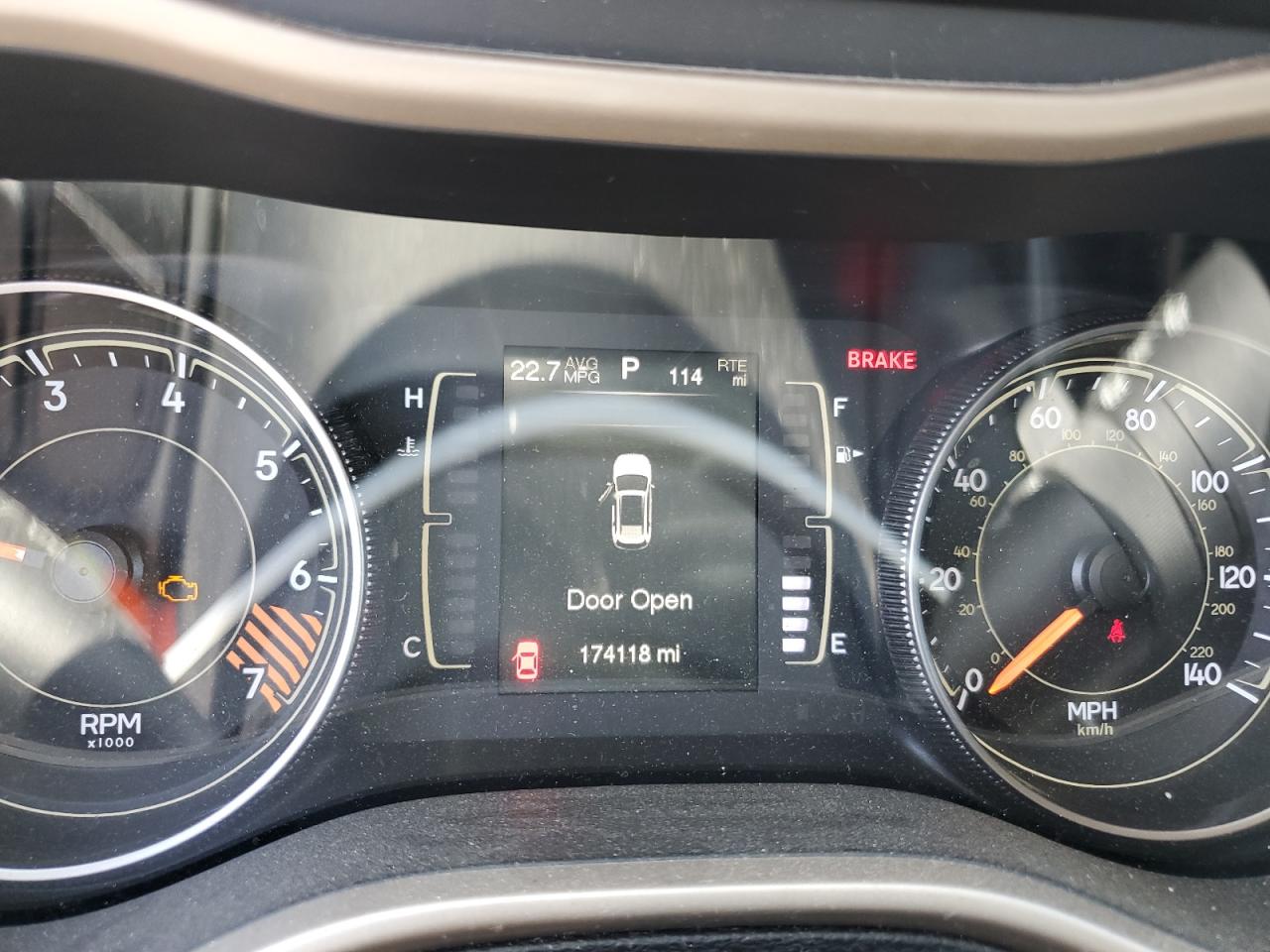 1C4PJMCB4FW534110 2015 Jeep Cherokee Latitude