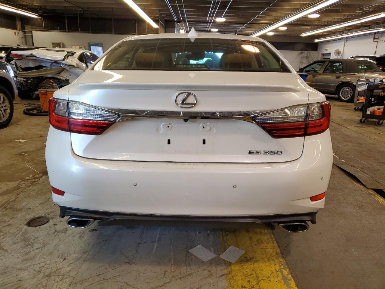 JTHBK1GG1G2241543 2016 Lexus Es 350