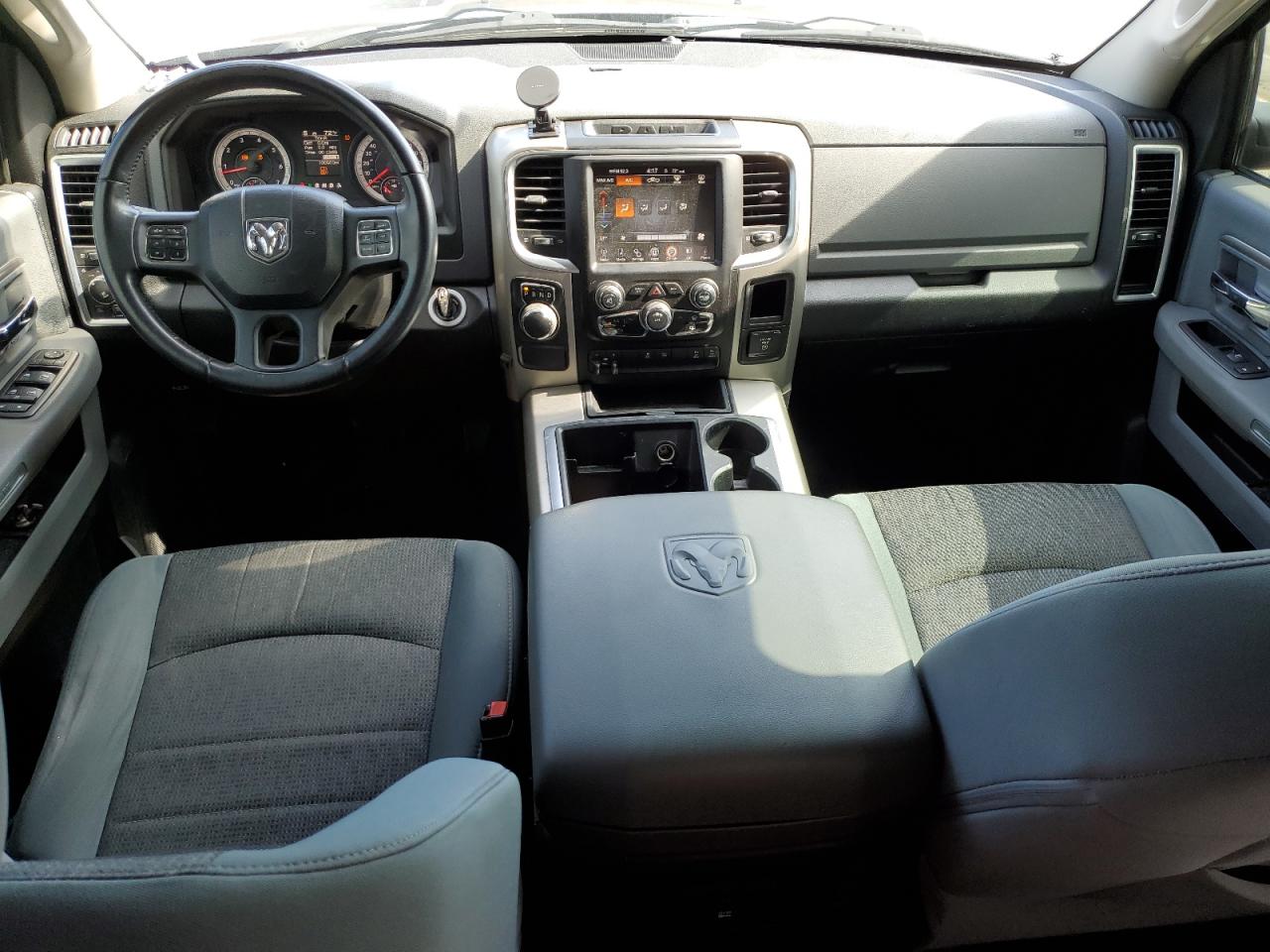 1C6RR6LG5ES203252 2014 Ram 1500 Slt