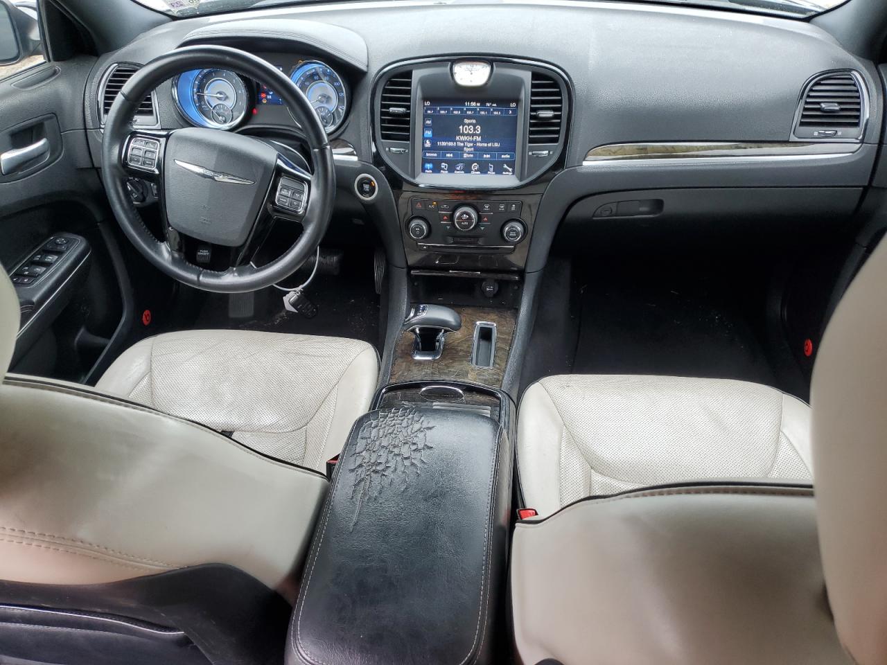 2C3CCAAG2DH697568 2013 Chrysler 300