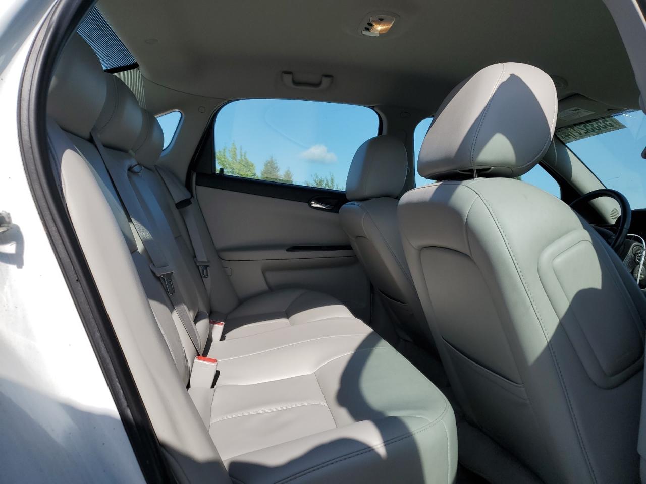 2G1WB5EN6A1266904 2010 Chevrolet Impala Lt