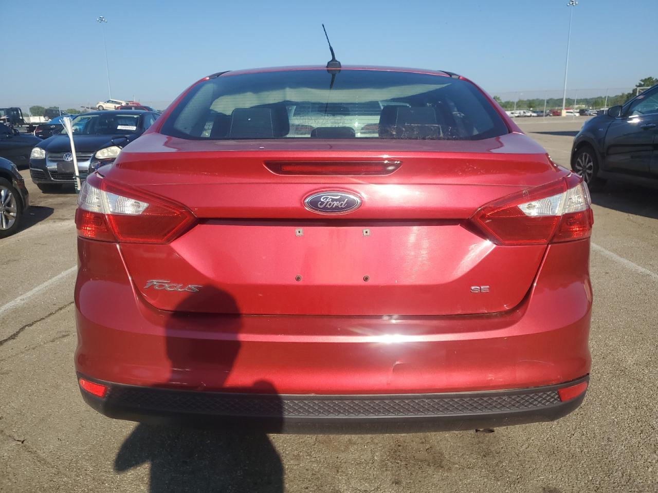 1FAHP3F27CL288908 2012 Ford Focus Se