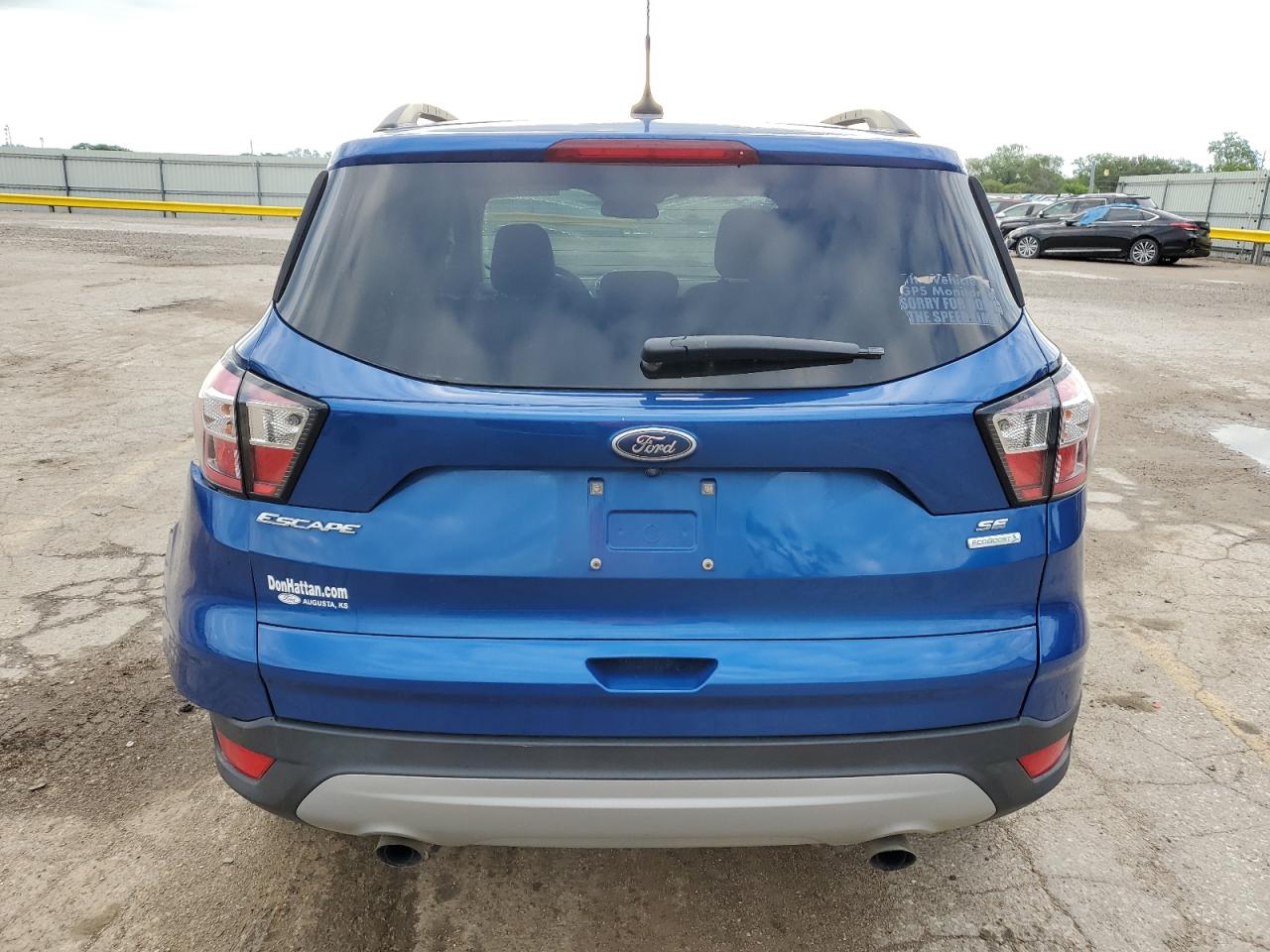 1FMCU0GD1JUA82367 2018 Ford Escape Se