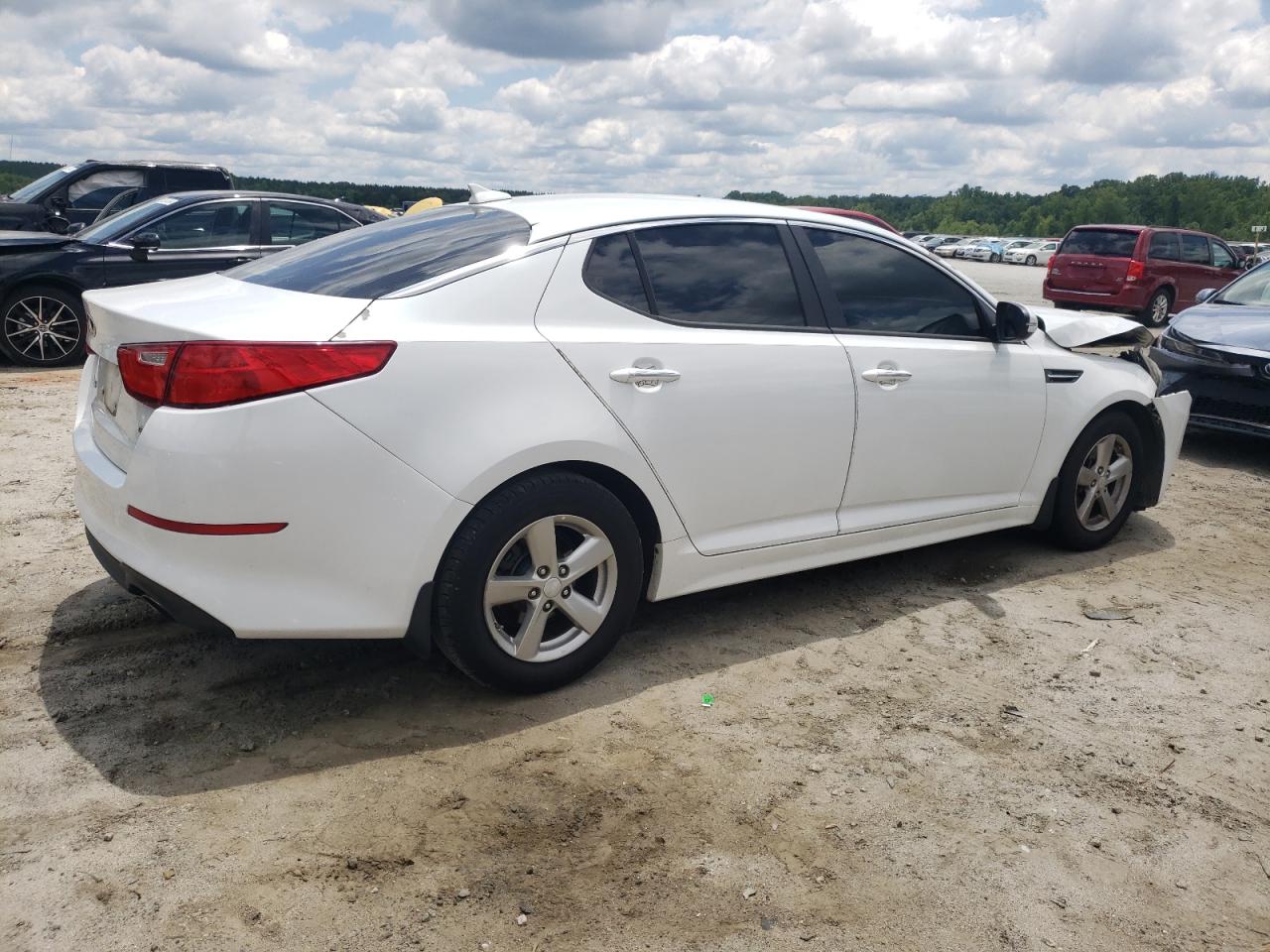 5XXGM4A70FG487780 2015 Kia Optima Lx