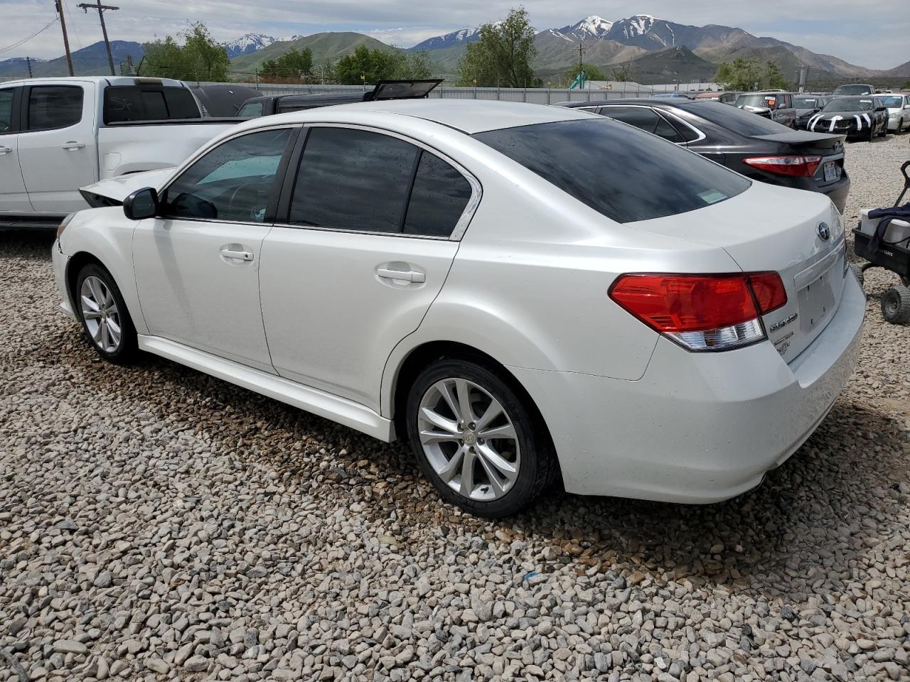 4S3BMCA69E3030346 2014 Subaru Legacy 2.5I