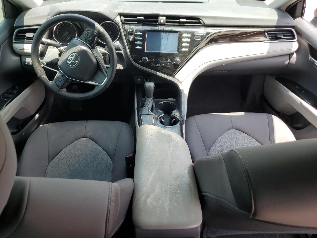 4T1B11HK3KU195407 2019 Toyota Camry L