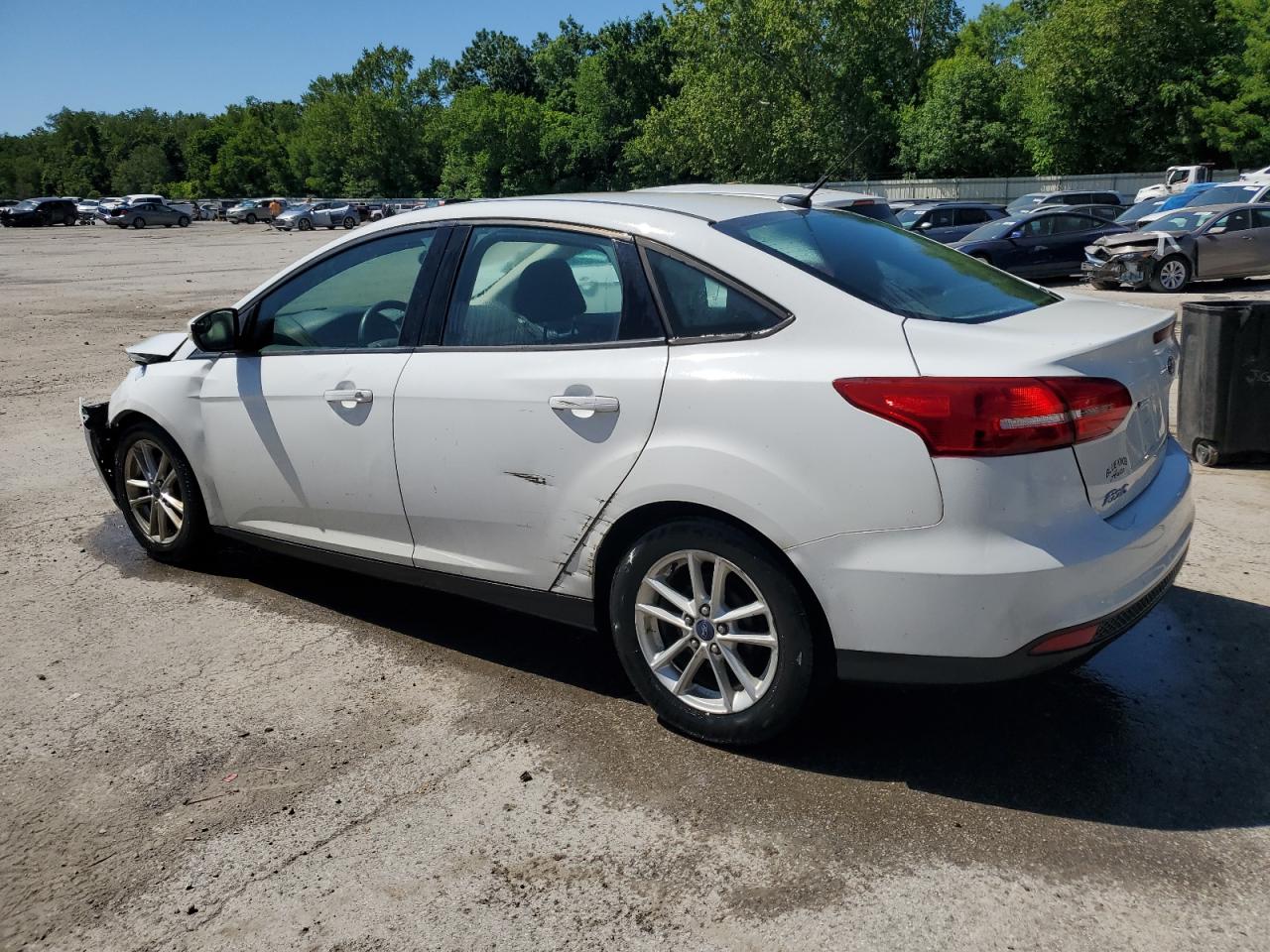 1FADP3F27FL205643 2015 Ford Focus Se