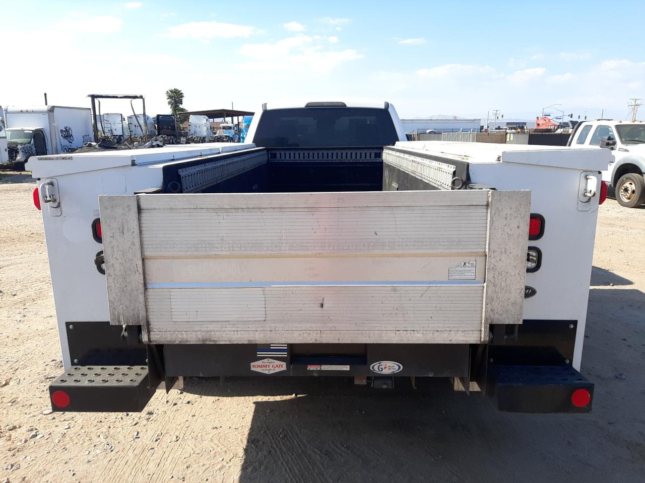 1FDUF4GT8HEC82857 2017 Ford F450 Super Duty