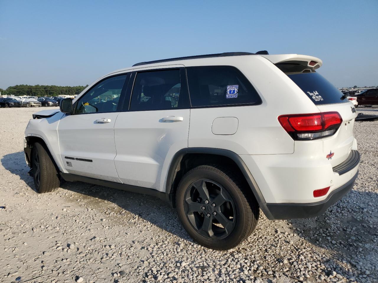 2021 Jeep Grand Cherokee Laredo vin: 1C4RJEAG4MC746176