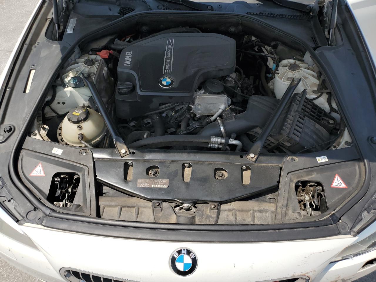 WBA5A5C57FD512943 2015 BMW 528 I