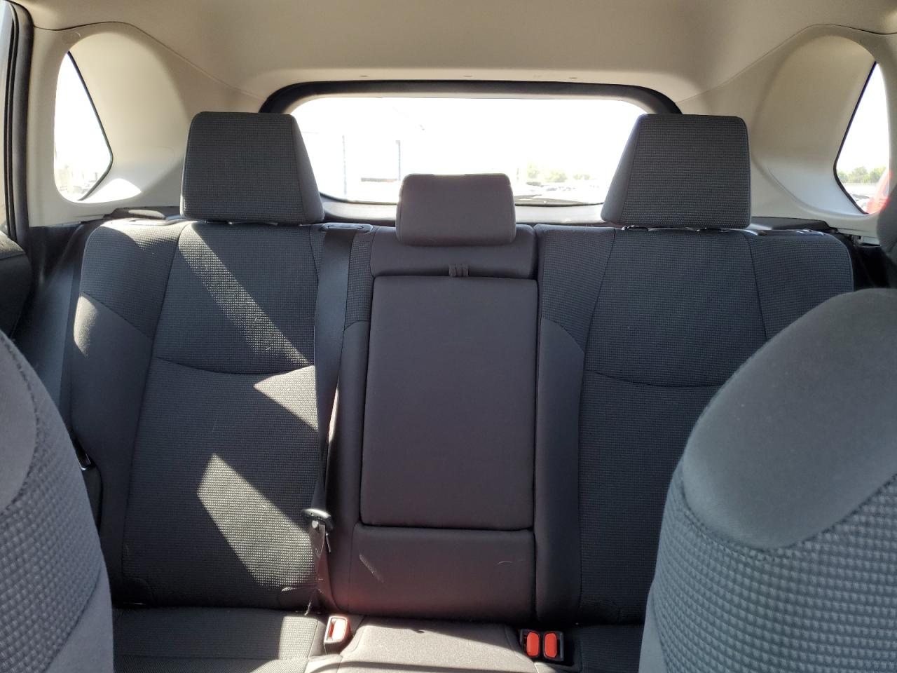 4T3MWRFV7MU014664 2021 Toyota Rav4 Le