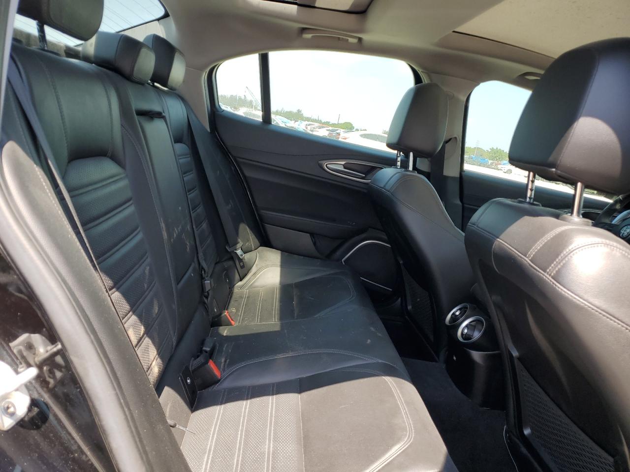 ZARFANBN8K7601041 2019 Alfa Romeo Giulia Ti