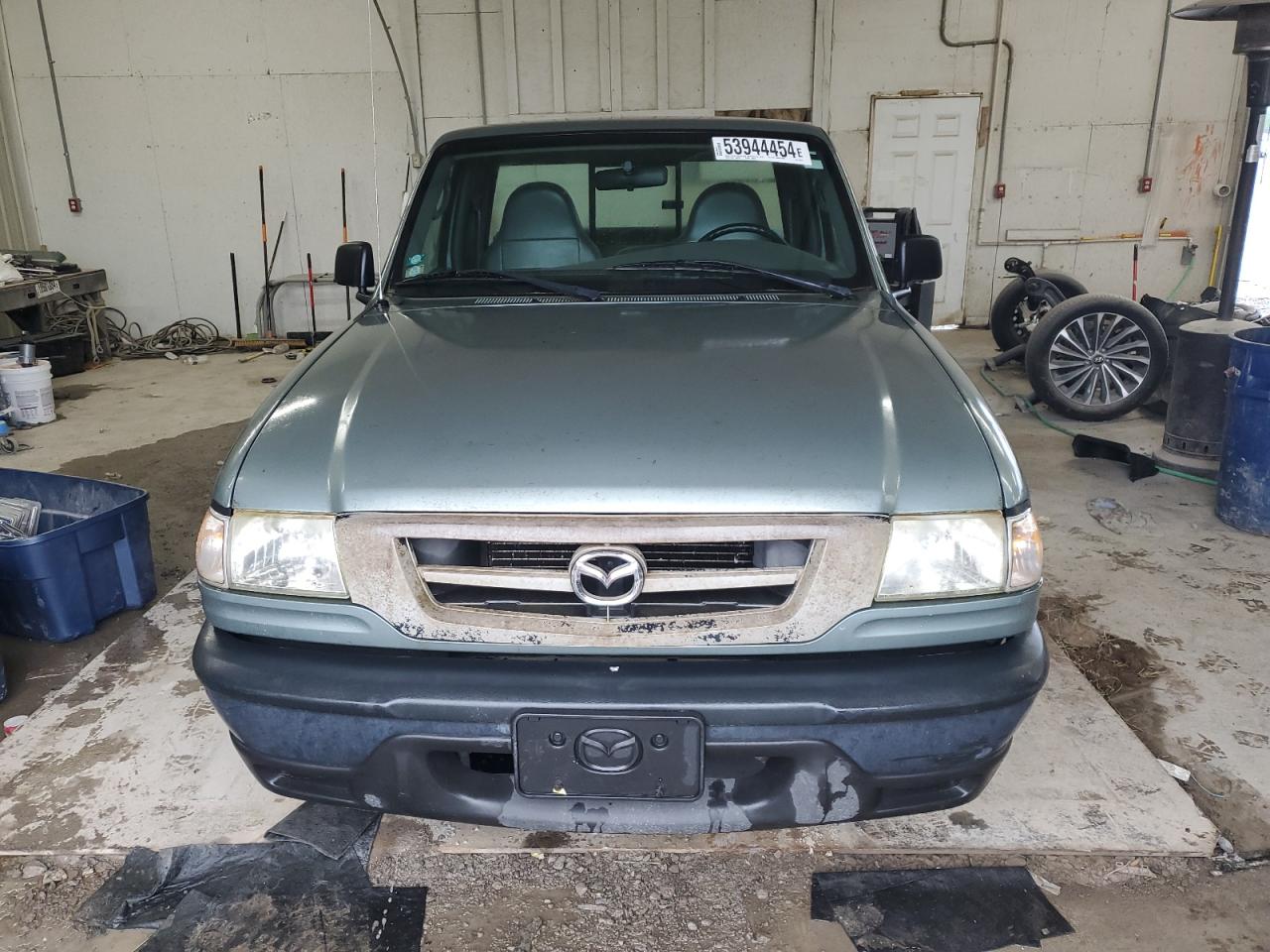 4F4YR12D83TM19903 2003 Mazda B2300