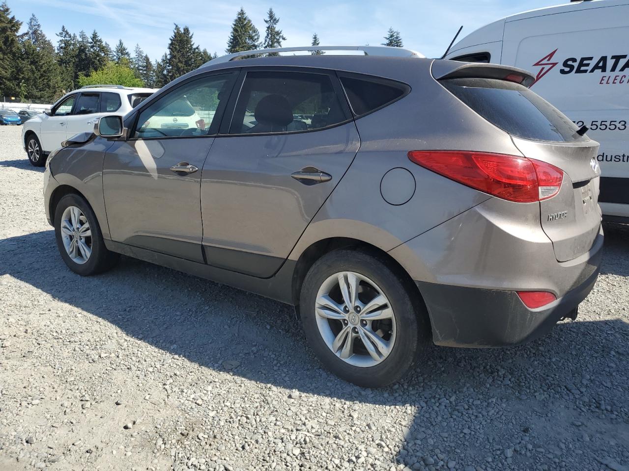 KM8JUCAC1CU492582 2012 Hyundai Tucson Gls